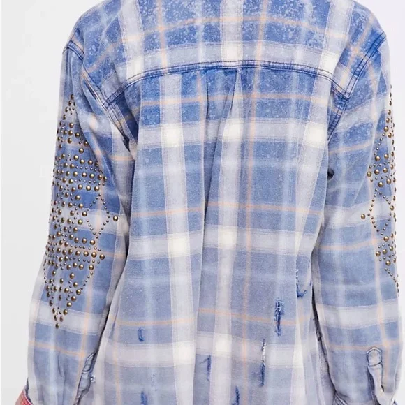 Free People Deconstructed Shirt Jacket /Studded Jacket ( small flaw) - Picture 2 of 4